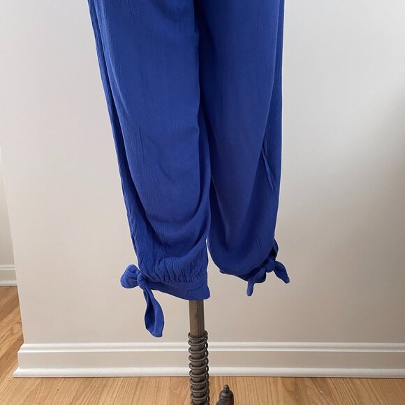 Lulus Lolinda Halter Convertible Jumpsuit Size Medium Blue Gauze - Picture 6 of 13